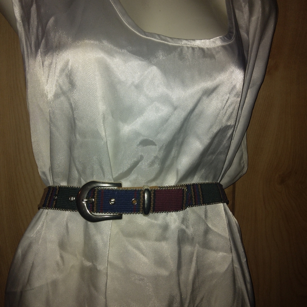 Vintage 1990’s Elite Belt- Fresno California. Size M/ 36" long. Multi colored
